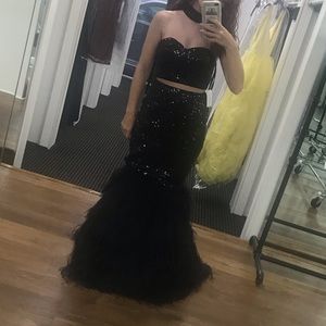 Black prom dress